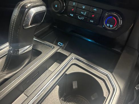 Used 2018 Ford F150 XLT w/ Equipment Group 302A Luxury AWD/4WD image 20