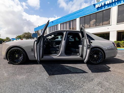 Used 2021 Rolls-Royce Ghost AWD/4WD image 54