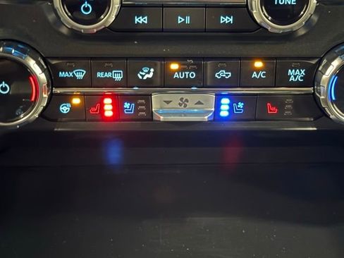 Used 2025 Ford F150 Lariat w/ Equipment Group 501A Mid AWD/4WD image 30