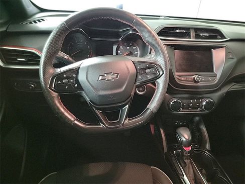 Used 2023 Chevrolet TrailBlazer RS image 15
