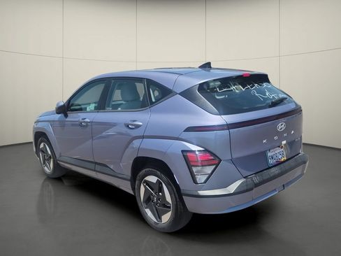 Used 2024 Hyundai Kona SE FWD image 5