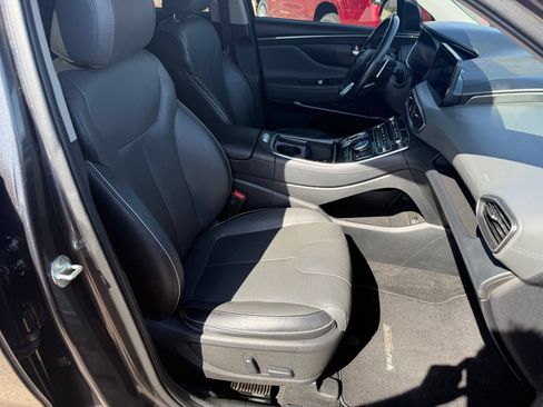 Used 2022 Hyundai Santa Fe SEL w/ Convenience + Premium Package FWD image 32