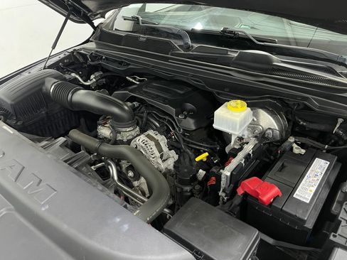 Used 2019 RAM 1500 Limited image 28