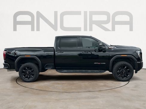 Used 2024 GMC Sierra 2500 AT4 w/ AT4 Preferred Package AWD/4WD image 11