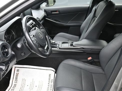 Used 2023 Lexus IS 300 AWD w/ Premium Package image 11