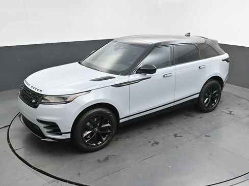 New 2026 Land Rover Range Rover Velar Dynamic SE AWD/4WD image 26