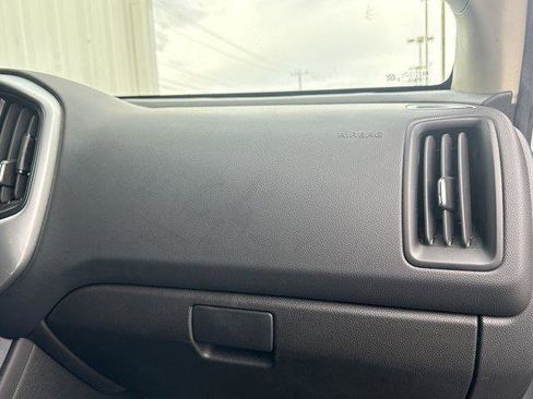 Used 2022 Chevrolet Colorado LT w/ Luxury Package image 30