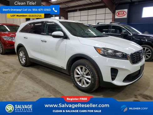 Used 2019 Kia Sorento LX w/ LX Convenience Package image 5
