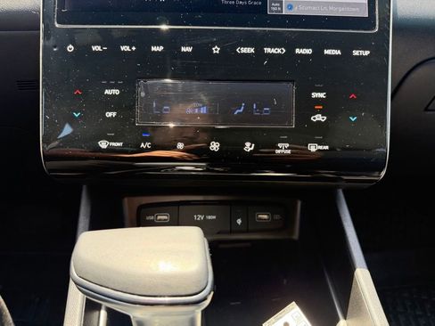 Used 2023 Hyundai Santa Cruz SEL Premium w/ Cargo Package AWD/4WD image 21