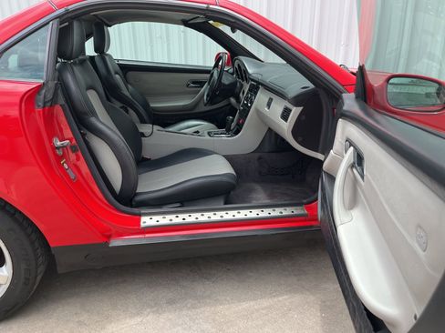 Used 2000 Mercedes-Benz SLK 230 image 9