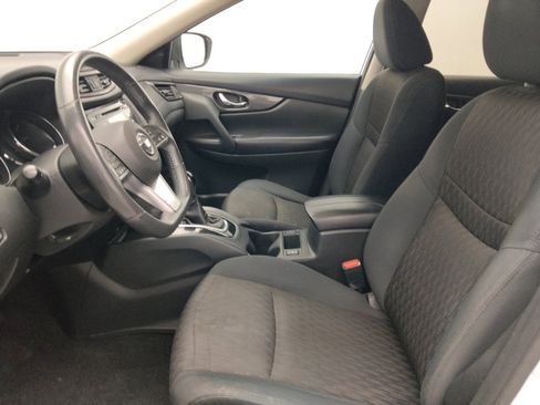 Used 2017 Nissan Rogue SV w/ Midnight Edition FWD image 17