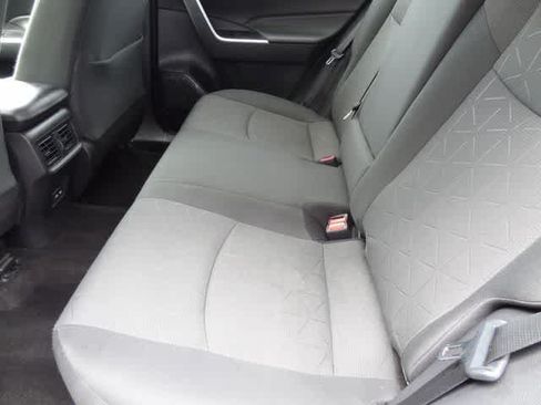 Used 2023 Toyota RAV4 XLE FWD image 8