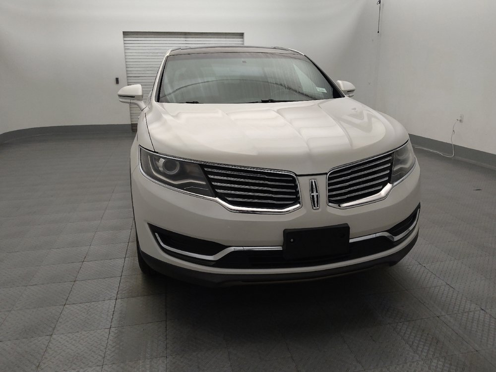 Used 2016 Lincoln MKX Select w/ Select Plus Package FWD image 14