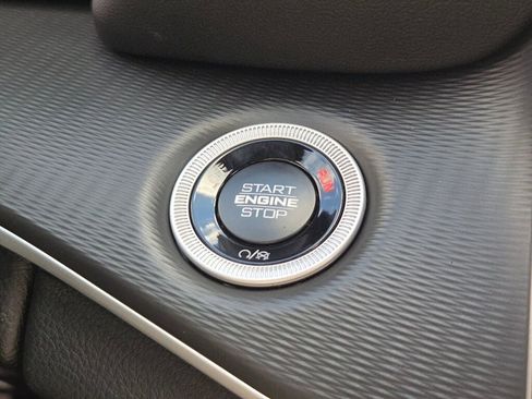 New 2025 Jeep Grand Cherokee L Laredo w/ Trailer Tow Package image 32