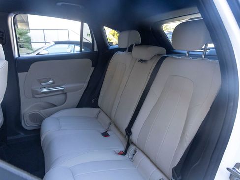 Used 2026 Mercedes-Benz GLA 250 image 19