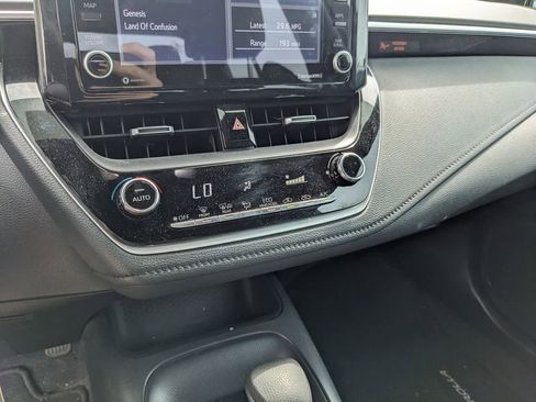 Used 2022 Toyota Corolla SE image 24