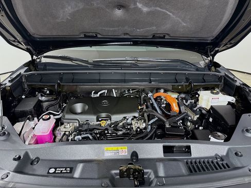 Used 2023 Toyota Highlander Limited image 35