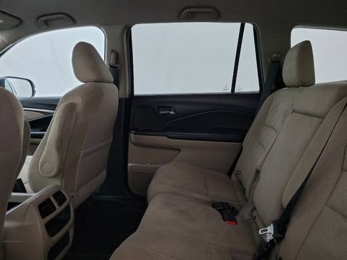 Used 2019 Honda Pilot LX image 18