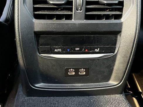 Used 2023 BMW i4 eDrive40 w/ Premium Package image 16