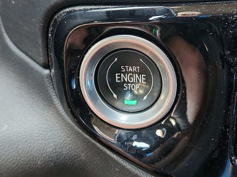 Used 2022 Chevrolet Silverado 1500 RST w/ Protection Package AWD/4WD image 9