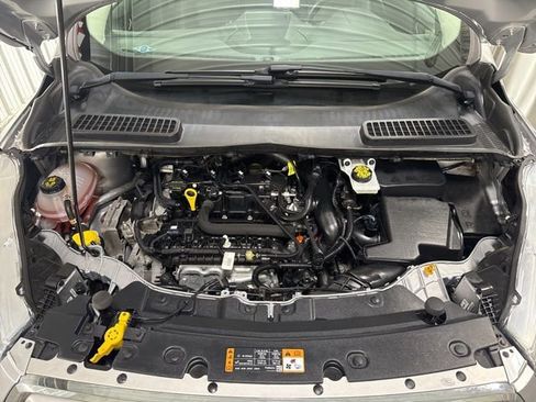 Used 2019 Ford Escape SEL image 27