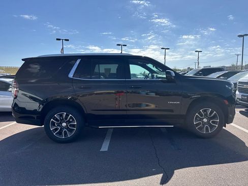 Used 2023 Chevrolet Tahoe LT w/ Luxury Package AWD/4WD image 9