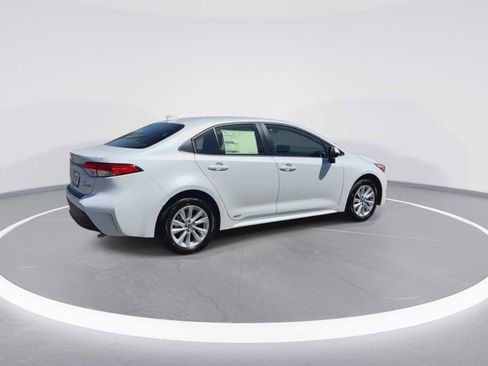 New 2024 Toyota Corolla LE image 8