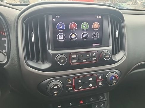 Used 2015 GMC Canyon SLE w/ All-Terrain Package AWD/4WD image 15
