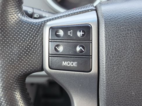 Used 2012 Toyota Tacoma PreRunner w/ SR5 Pkg RWD image 16