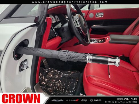 Used 2019 Rolls-Royce Wraith RWD image 22