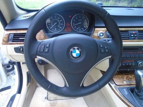 Used 2008 BMW 328xi Coupe AWD/4WD image 12
