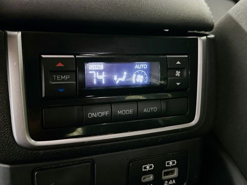 Used 2025 Subaru Ascent Premium image 25