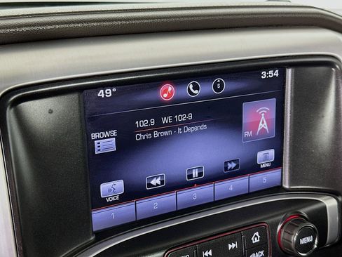 Used 2015 GMC Sierra 2500 SLE w/ SLE Preferred Package image 16