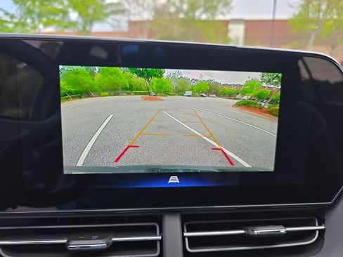 New 2026 Chevrolet Trax ACTIV FWD image 13