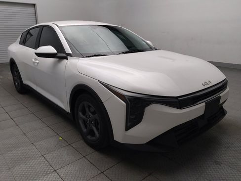 Used 2025 Kia K4 FWD image 13