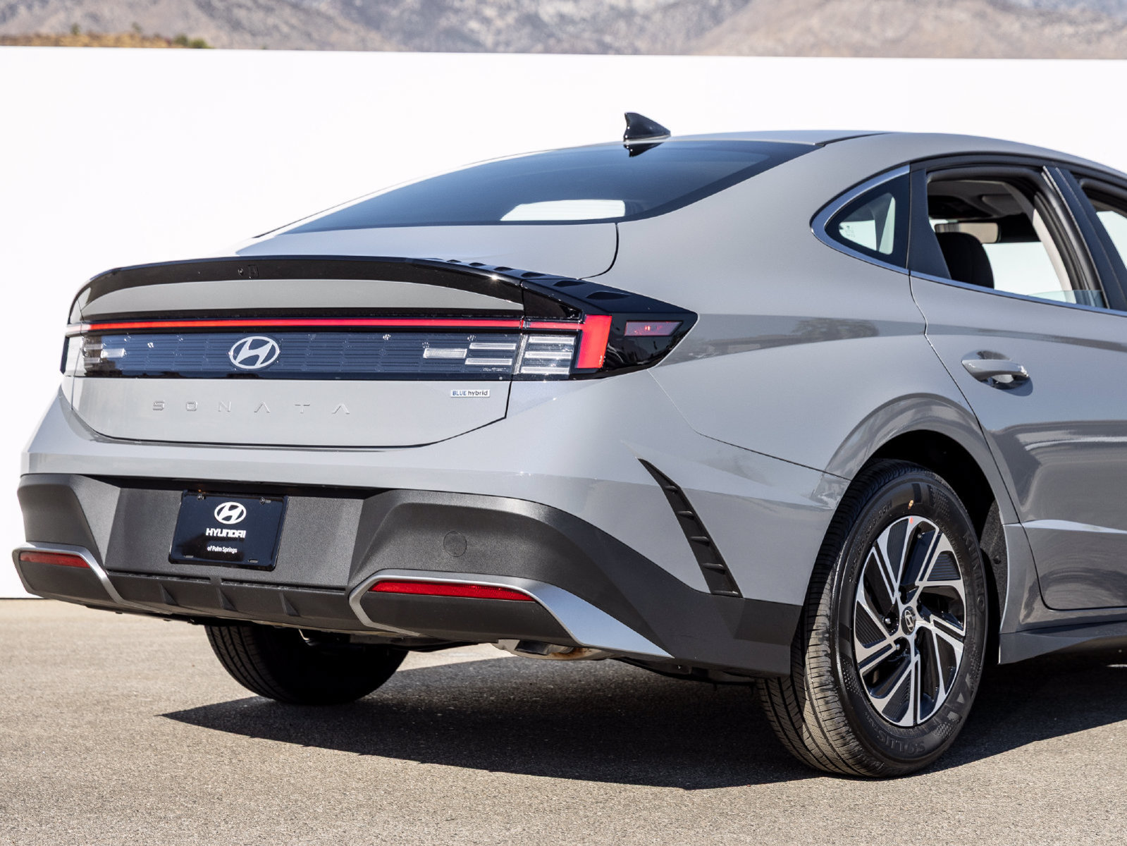 New 2027 Hyundai Sonata Blue FWD image 13