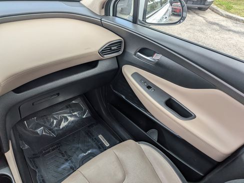 Used 2020 Hyundai Santa Fe SEL FWD image 19
