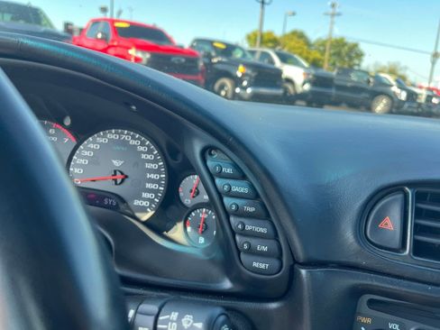 Used 1999 Chevrolet Corvette Coupe w/ Memory Pkg image 14