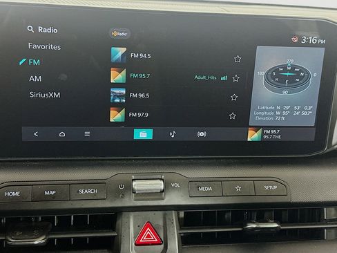 Used 2025 Kia K4 LXS image 21