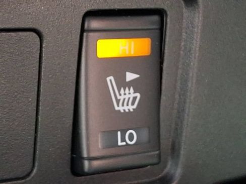 Used 2023 Nissan Frontier PRO-4X w/ Pro Convenience Package AWD/4WD image 26
