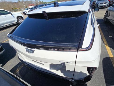 Used 2024 Cadillac Lyriq Sport w/ LPO, Floor Liner Package AWD/4WD image 5