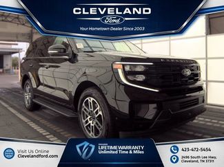 Used 2025 Ford Expedition Active AWD/4WD video 1