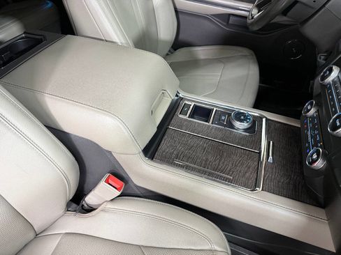 Used 2019 Ford Expedition Limited w/ Driver Assistance Package image 63