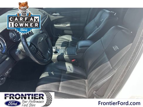 Used 2013 Chrysler 300 S AWD/4WD image 4