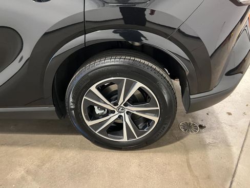 Used 2023 Lexus RX 350h image 45