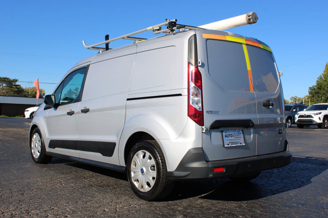 Used 2021 Ford Transit Connect XLT FWD image 10