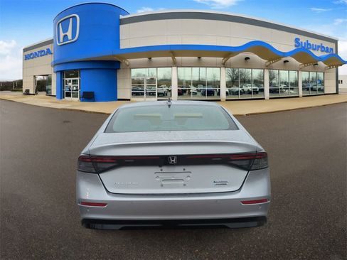 New 2026 Honda Accord Touring image 7