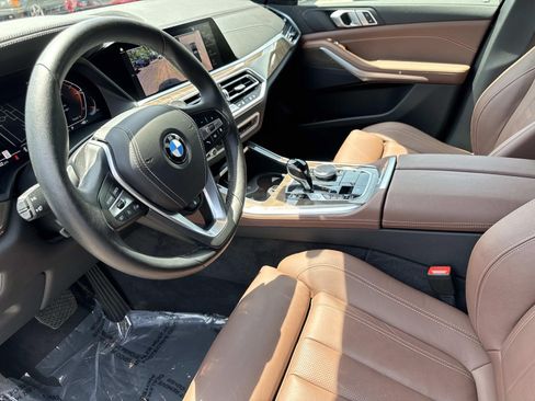 Used 2022 BMW X5 xDrive40i w/ Premium Package AWD/4WD image 20