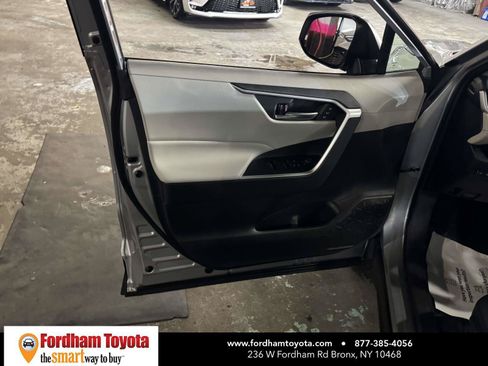 Used 2024 Toyota RAV4 XLE Premium w/ Weather Package AWD/4WD image 15