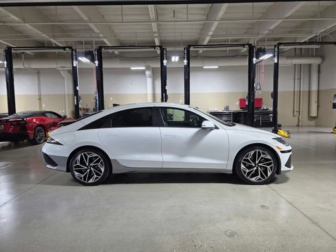Used 2023 Hyundai Ioniq 6 SEL RWD image 8